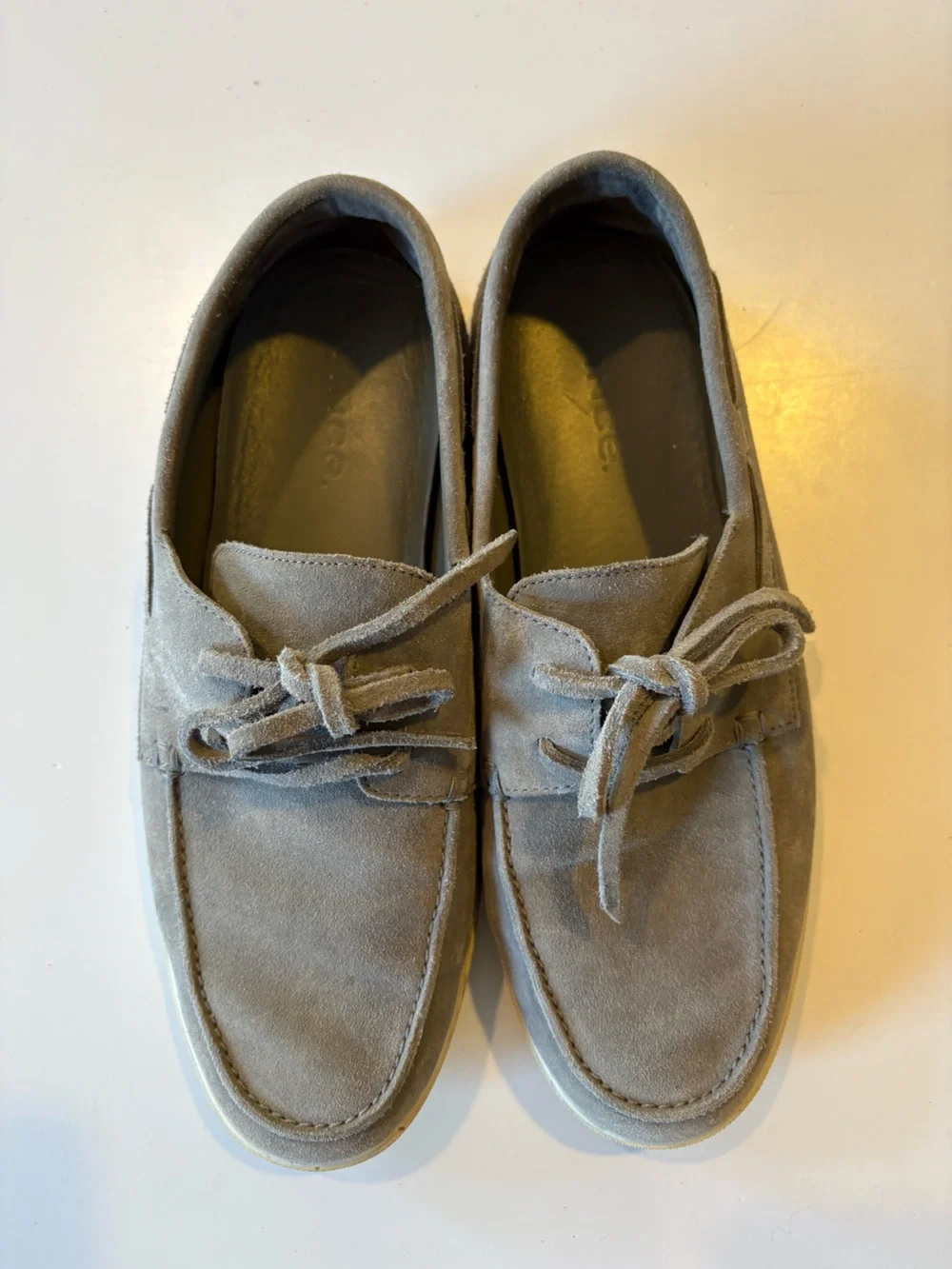 Vince. || Salerno Suede Loafer Sneaker‎ Boat Shoe Gray  display picture 2
